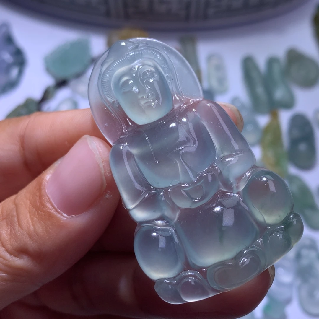 宝***定制翡翠未镶嵌高冰观音