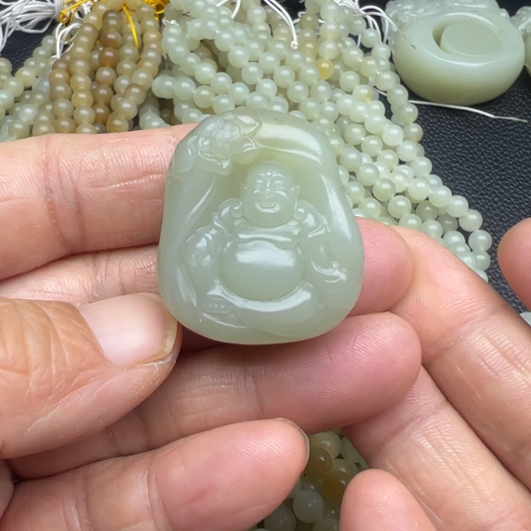 和田玉（糖玉）未镶嵌吊坠(不含链)