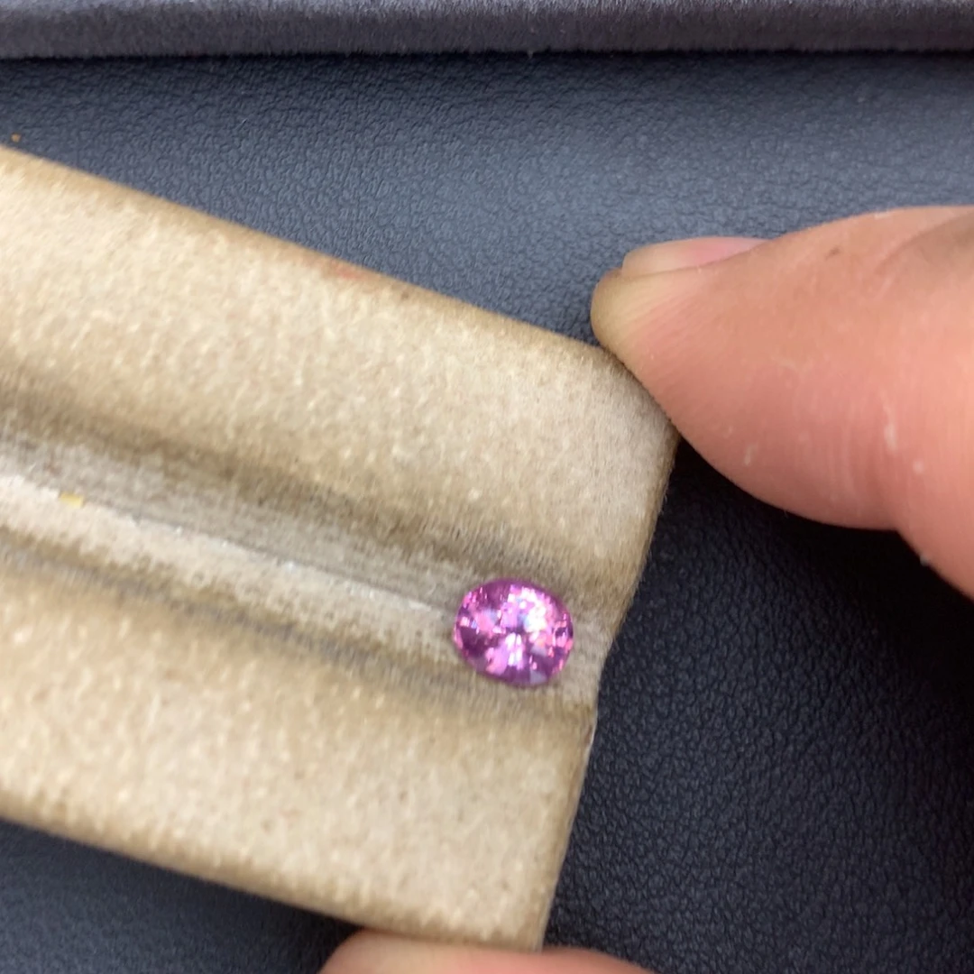 裸石蓝宝石0.98ct无烧