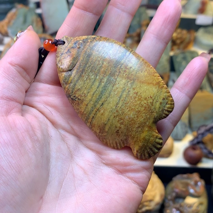 岫岩河磨玉（透闪石质玉）手链未镶嵌