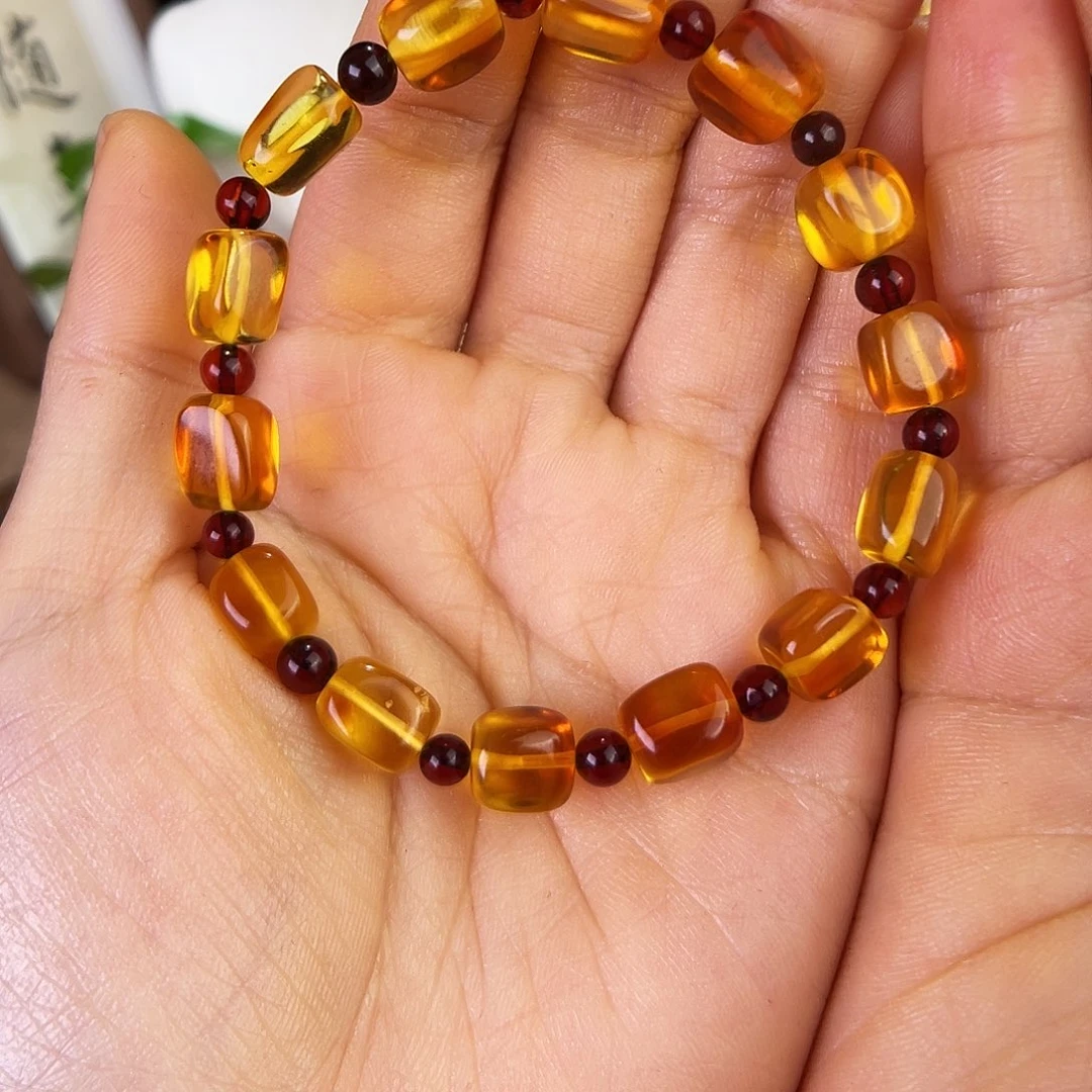 琥珀珠宝奇石未镶嵌，