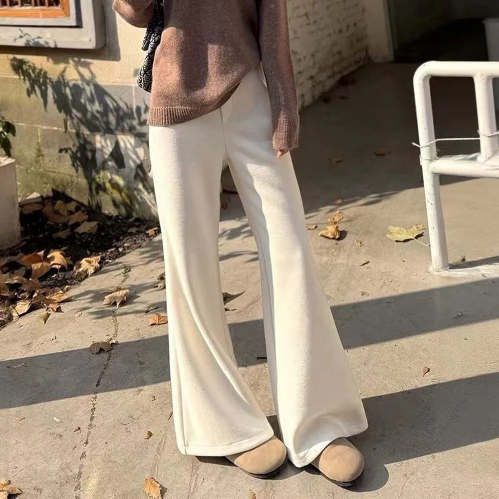 白色醋酸羊毛微喇裤秋冬款爆款2025新款加绒高腰显瘦休闲糯米裤子