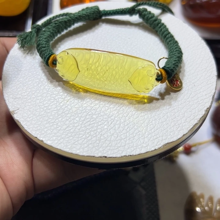 琥珀未镶嵌颈饰琥珀手串