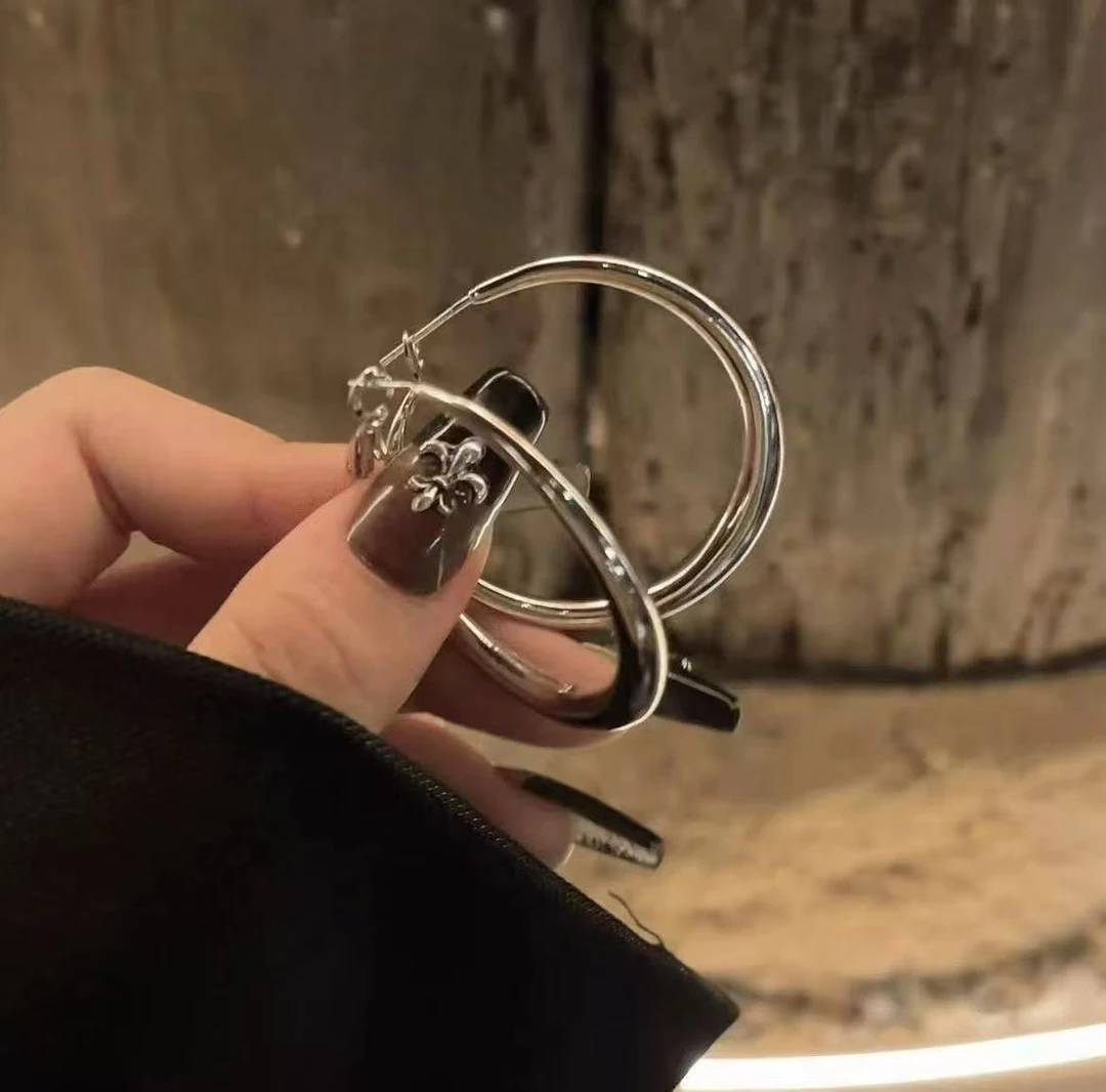 铜合金耳饰 耳畔圆舞曲！金属冷淡风耳环女小众时尚耳钉方圆脸耳饰
