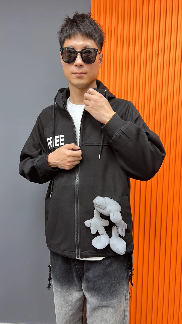 212-099春款外套潮牌开衫男装连帽卫衣宽松拉链玩偶运动