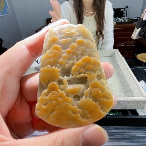 翡翠未镶嵌颈饰翡翠