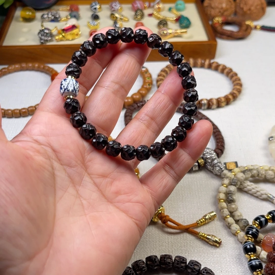 椰蒂吊坠455666788888999