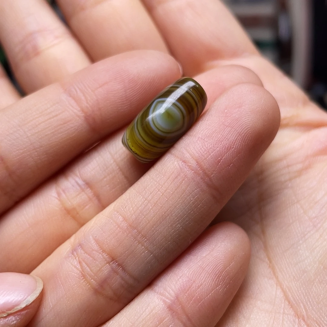 玛瑙/玉髓未镶嵌珠宝奇石