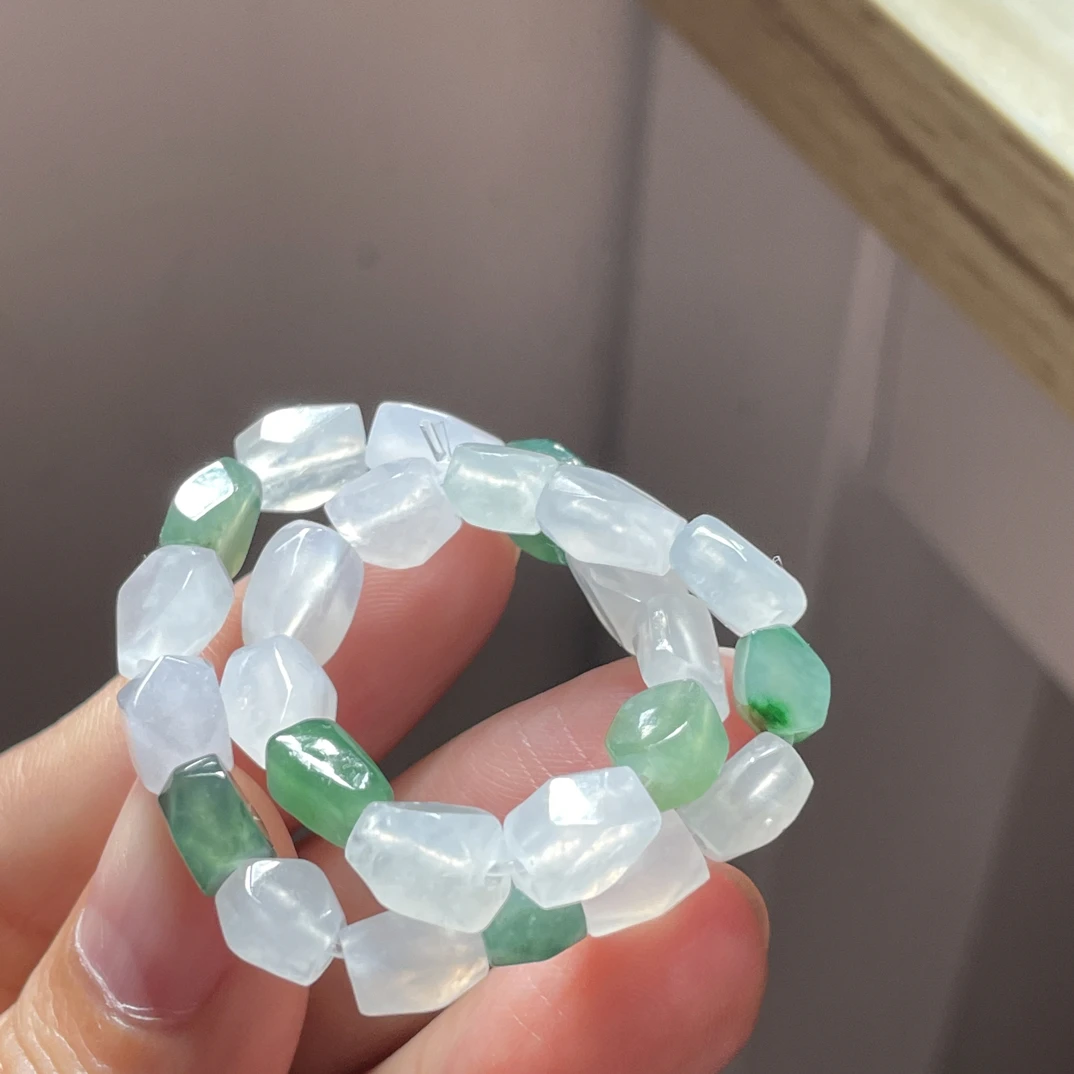 天然翡翠自然光实拍冰透种老随行手串
