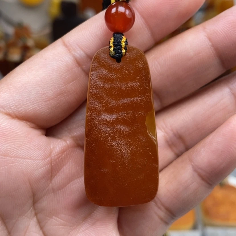 【闪购商品】琥珀颈饰未镶嵌