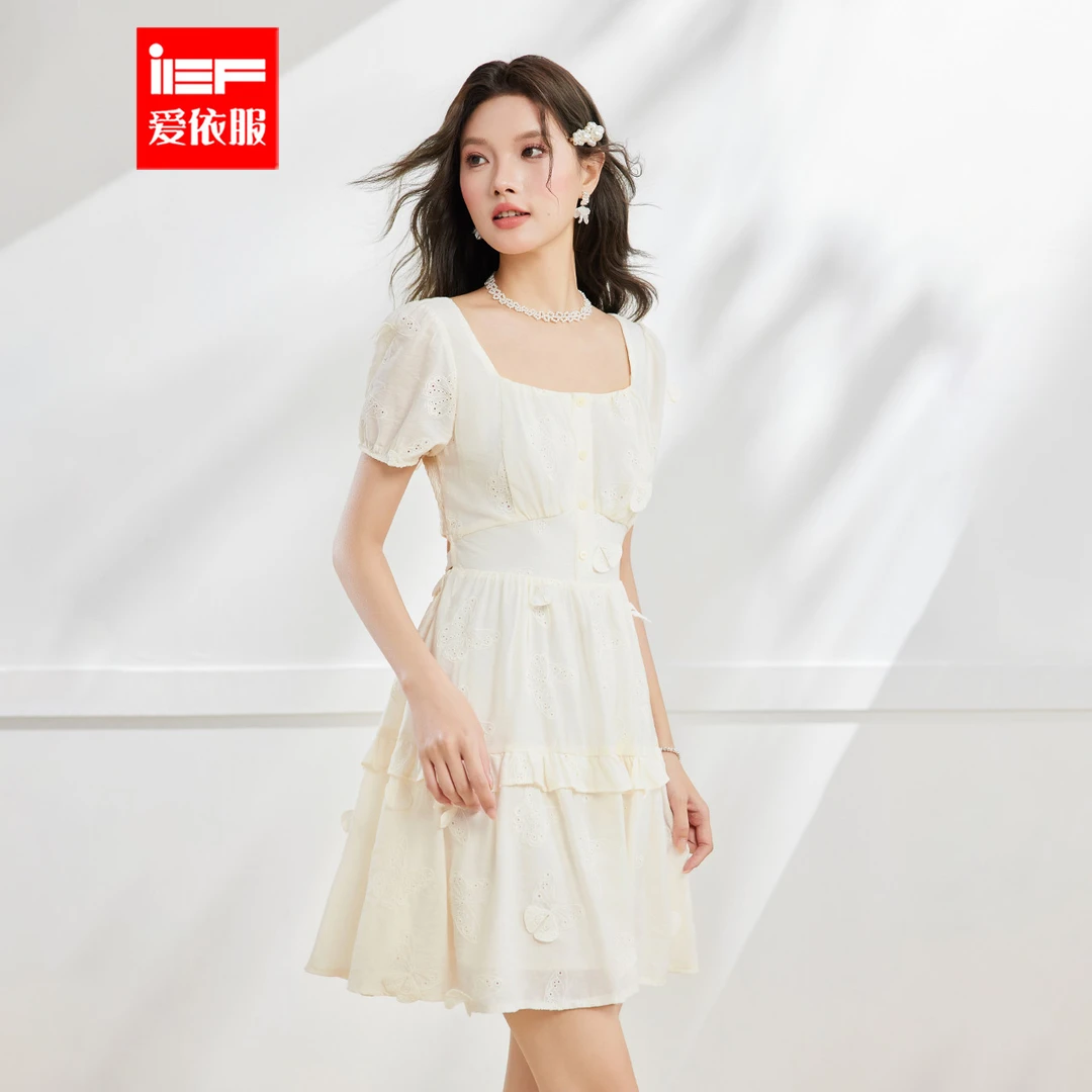2025夏季白月光清纯连衣裙高腰连衣裙方领白色显瘦气质法式