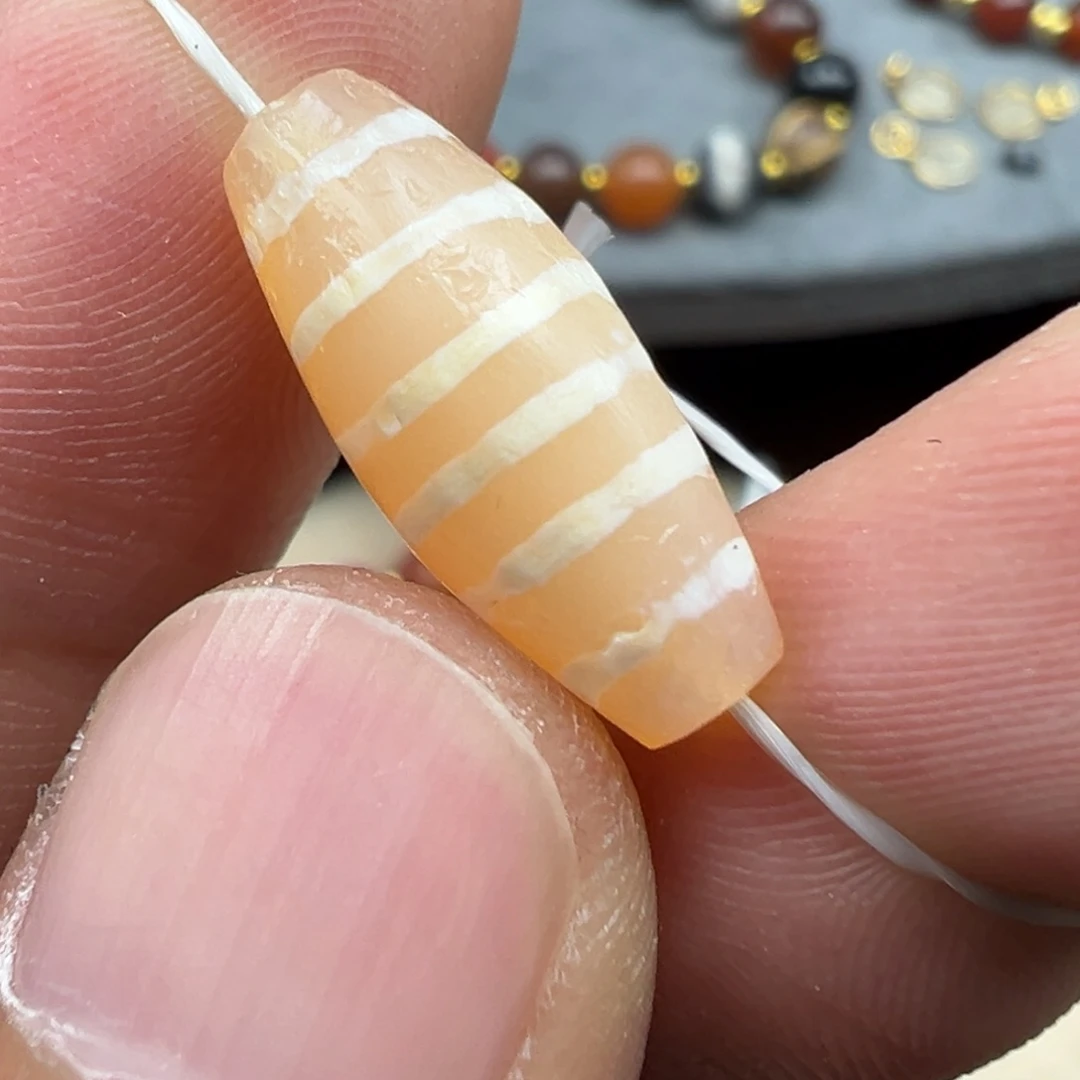 ****温玛瑙/玉髓未镶嵌珠宝半成品x  h13-200.....