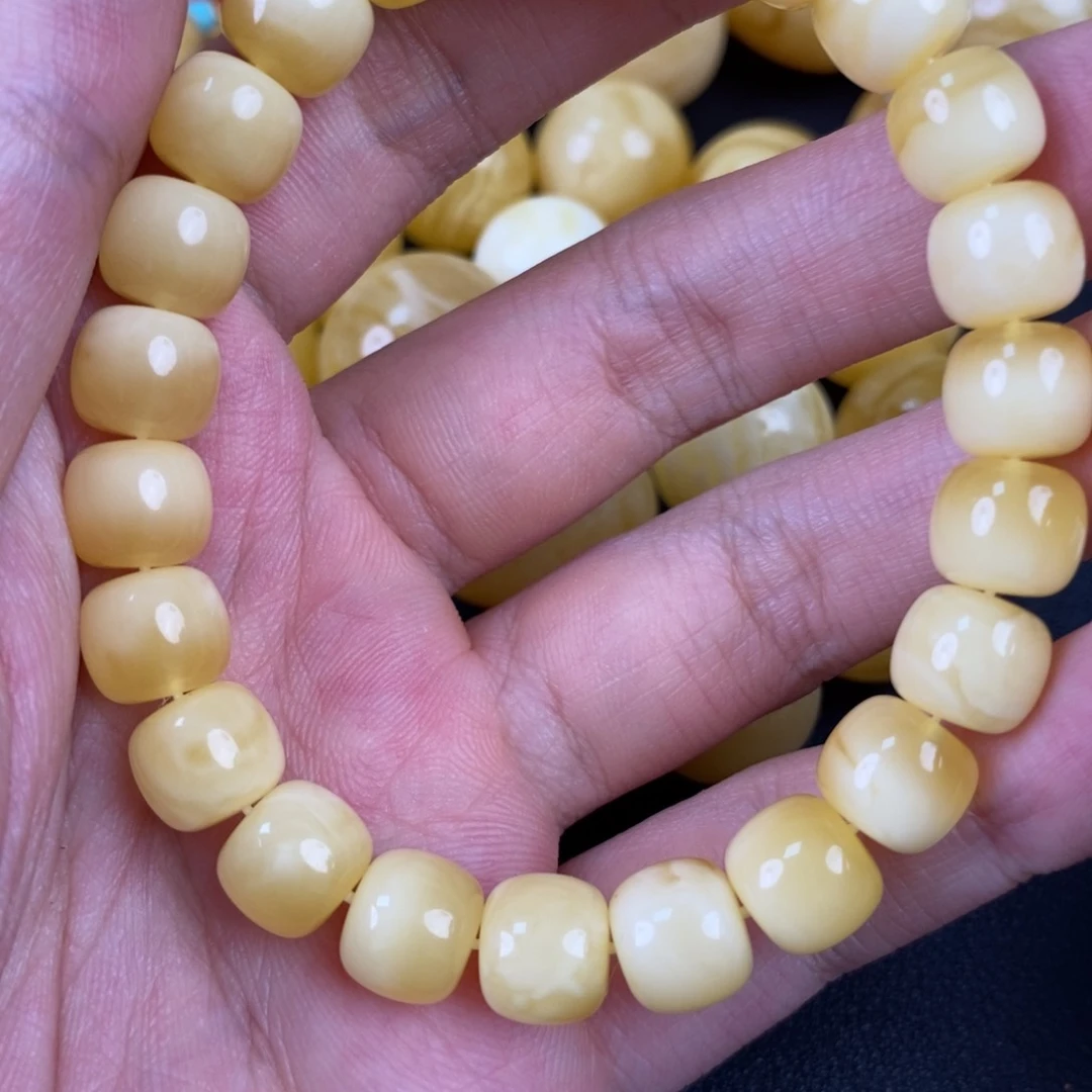 未镶嵌琥珀裸石金白全品25