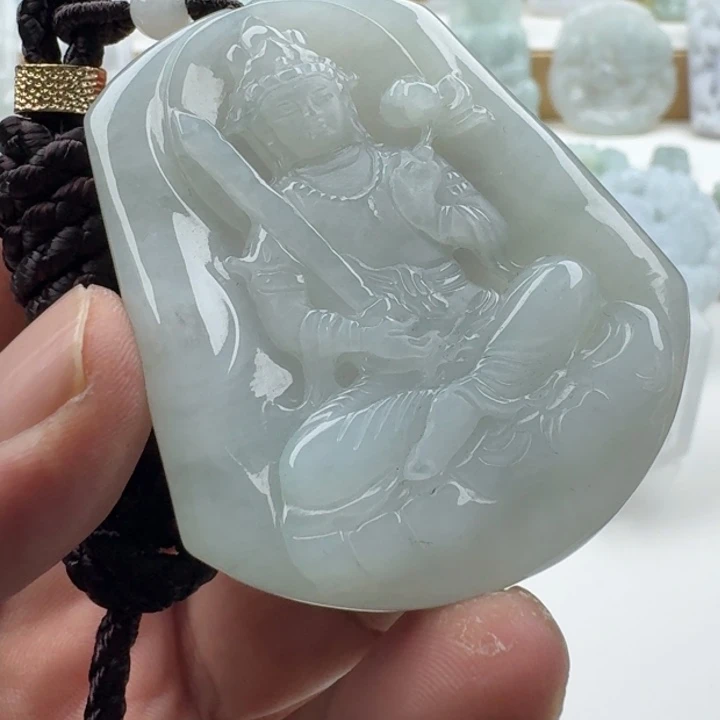 翡翠未镶嵌颈饰天然缅甸A货翡翠