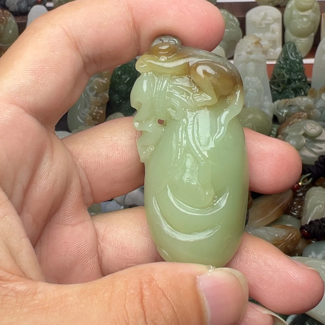 和田玉未镶嵌挂件