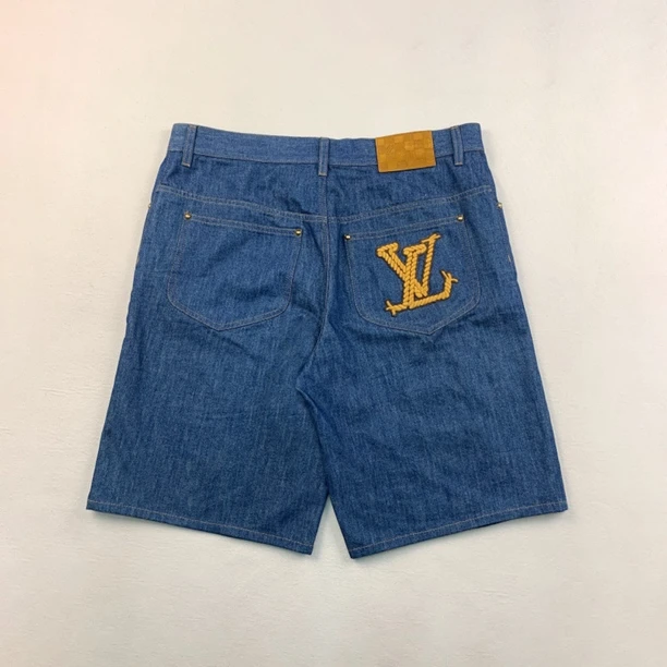 未使用 LouisVuitton/路易威登 lv牛仔短裤34码编码xb4708