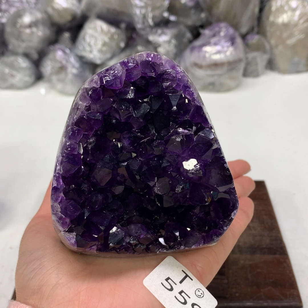 紫晶摆件未镶嵌水晶