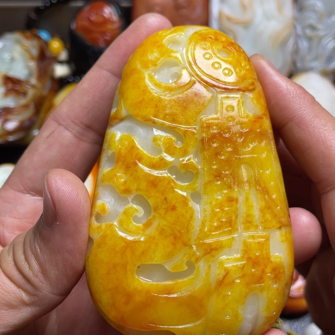 和田玉未镶嵌颈饰