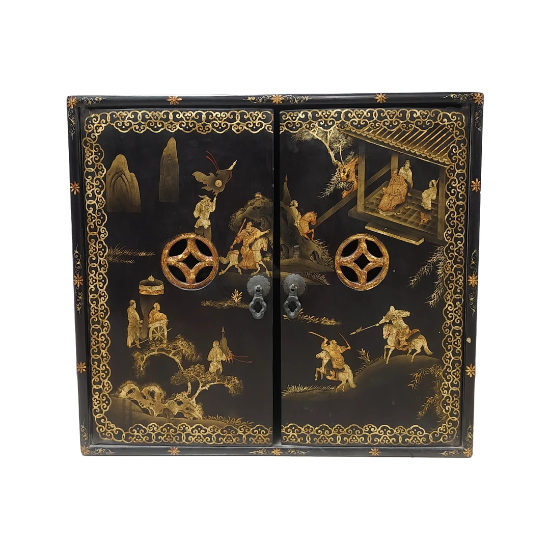 lot25 DY4625 清代 金绘三国漆柜