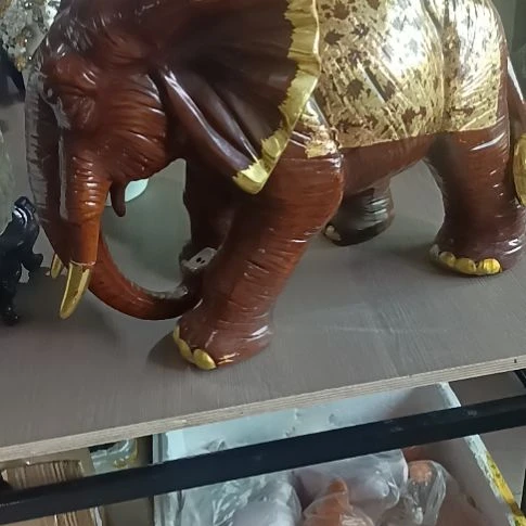 瓷片皇*瑕摆。。。。。。。。。。。。。。