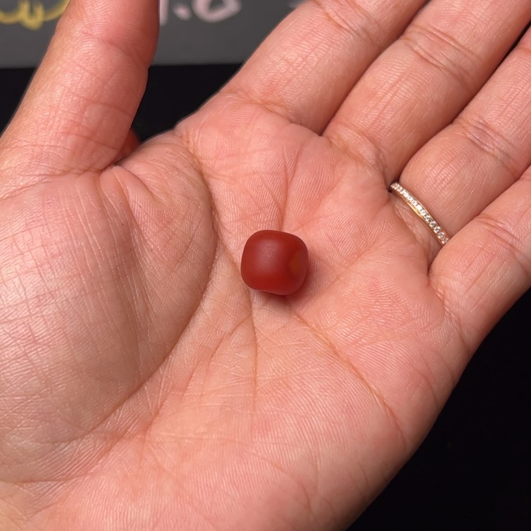 r***m玛瑙/玉髓未镶嵌配饰