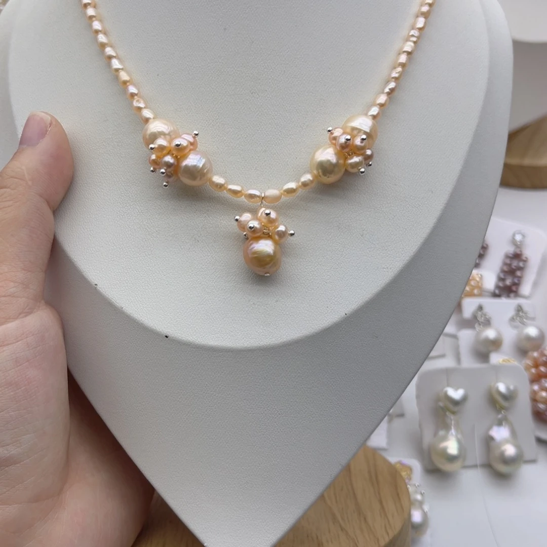 颈饰未镶嵌淡水珍珠