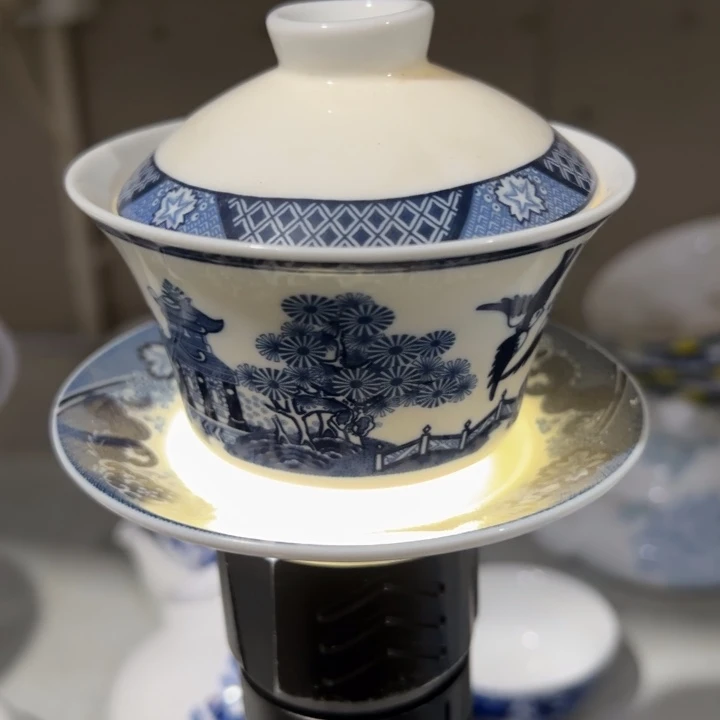 古典园林三才盖碗