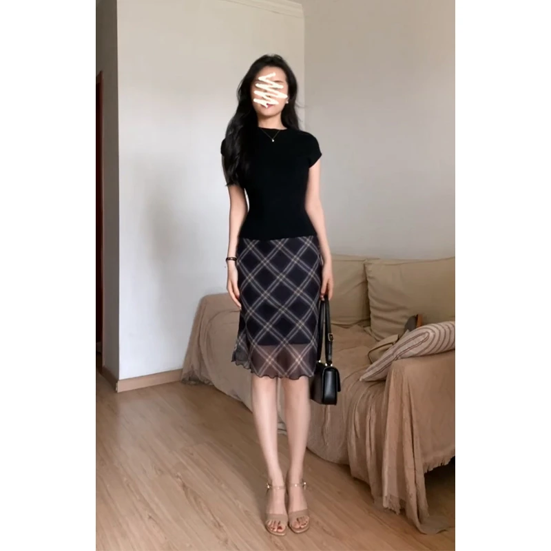 2025夏季新款女法式气质修身百搭圆领T恤上衣高腰显瘦格纹半身裙