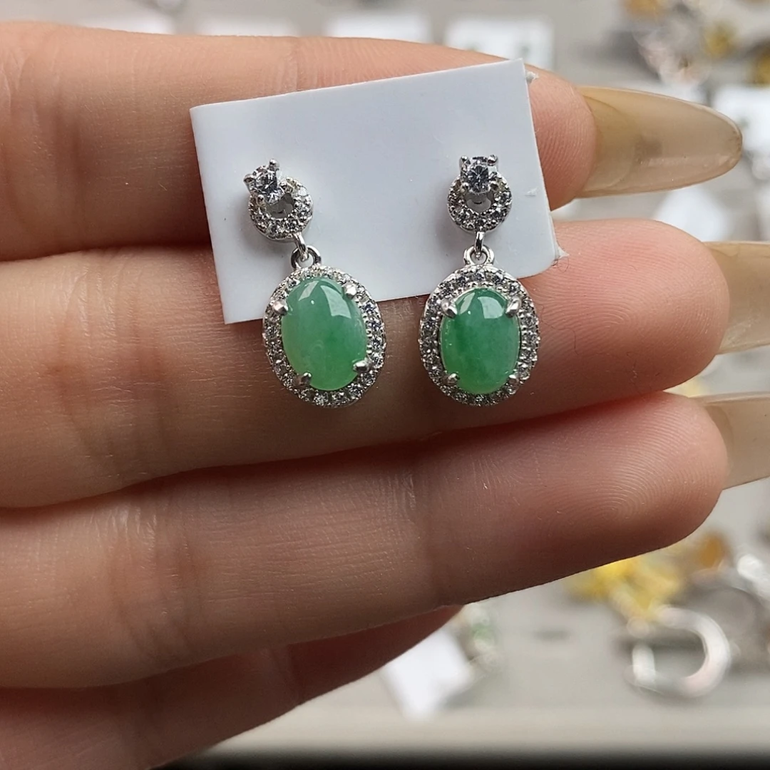 翡翠未镶嵌戒指翡翠