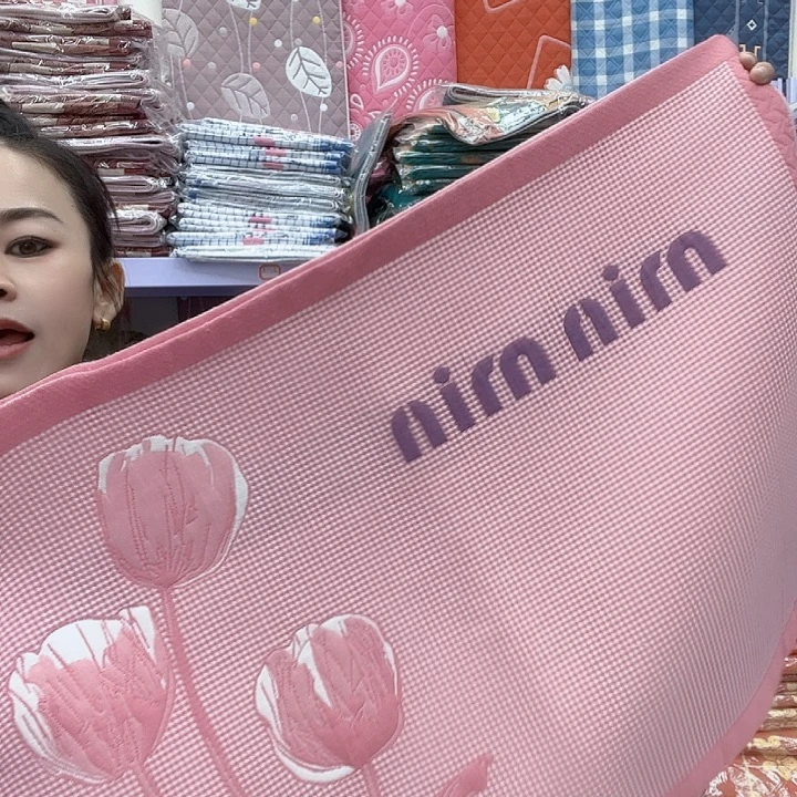 棉粉色郁金香纯棉