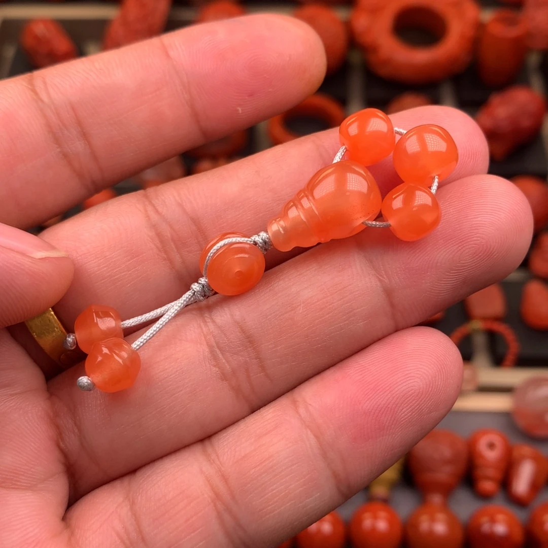 南红玛瑙未镶嵌套装