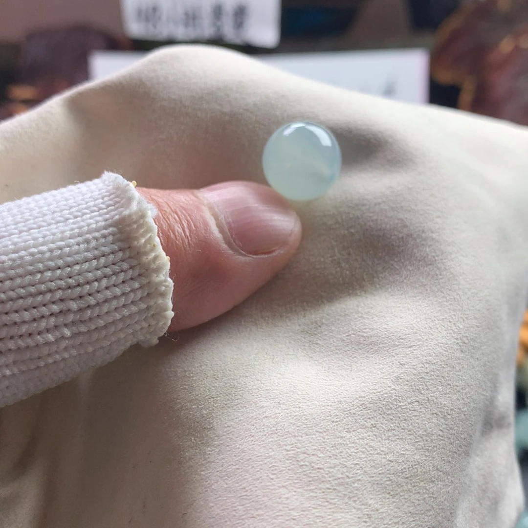 定制翡翠未镶嵌卡12.9