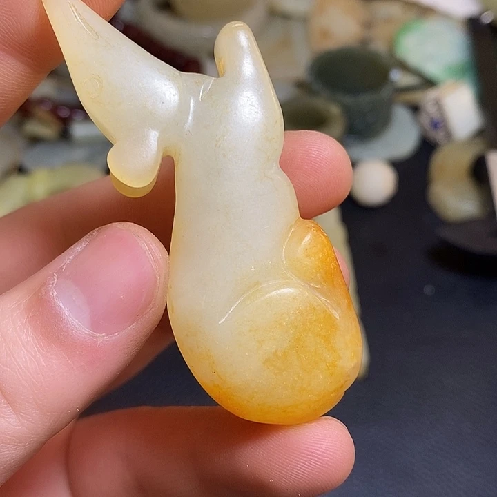 和田玉（糖玉）未镶嵌颈饰