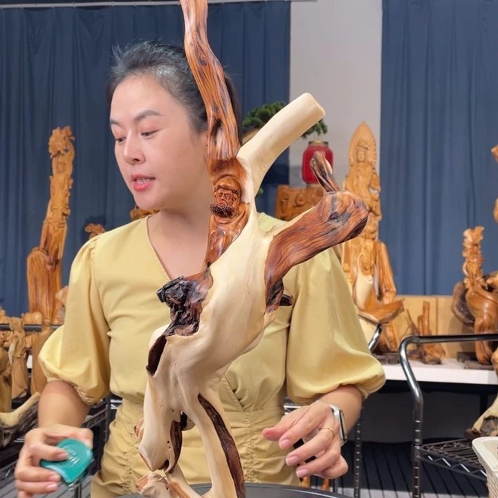 柏木（崖柏）随型摆件