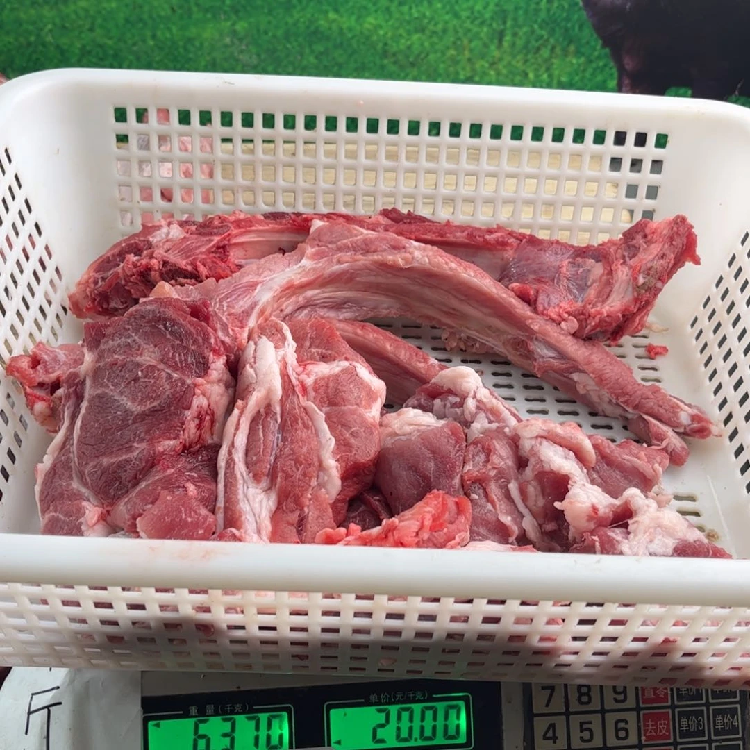 中国大陆60包装黑猪