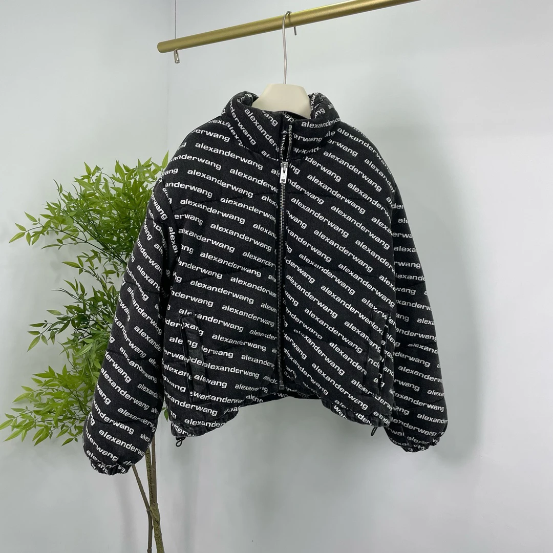 Alexander Wang 亚历山大王 弹幕棉服 M码/99新/无配件 YM0153