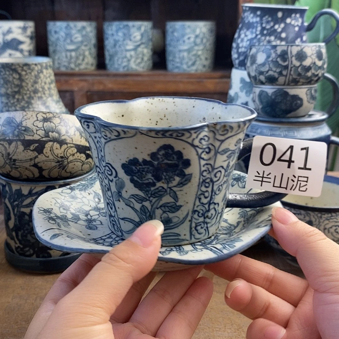 手工手绘青花陶瓷