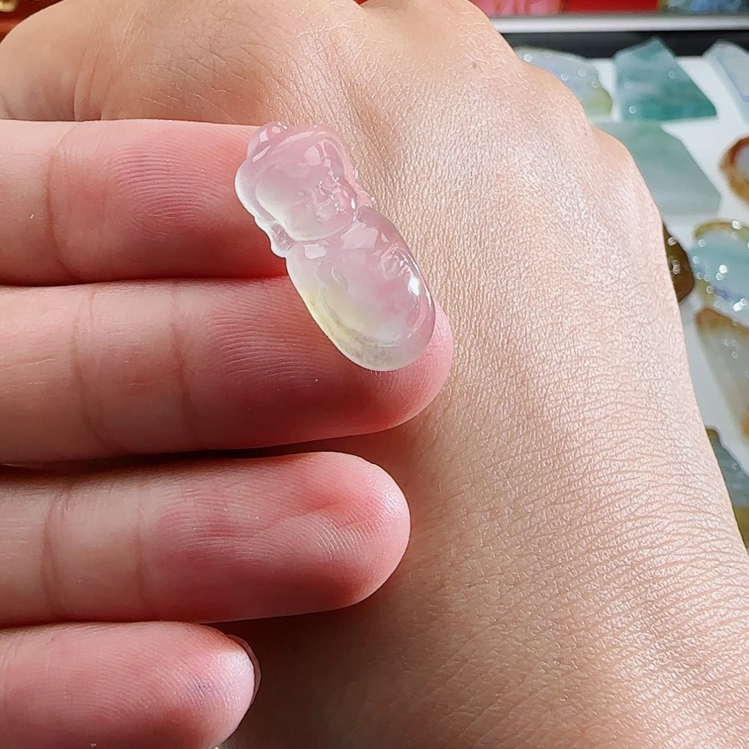 定制翡翠未镶嵌翡翠定制
