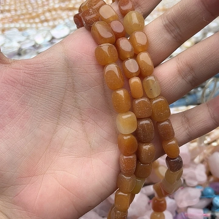 玛瑙/玉髓未镶嵌珠宝半成品一条8mm左右红东陵随型