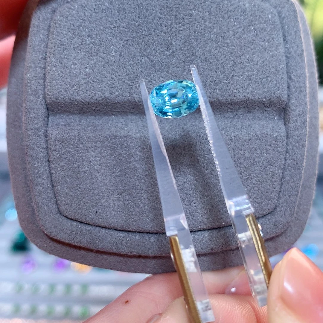 【闪购商品】锆石裸石未镶嵌天然锆石风信子裸石2.06ct