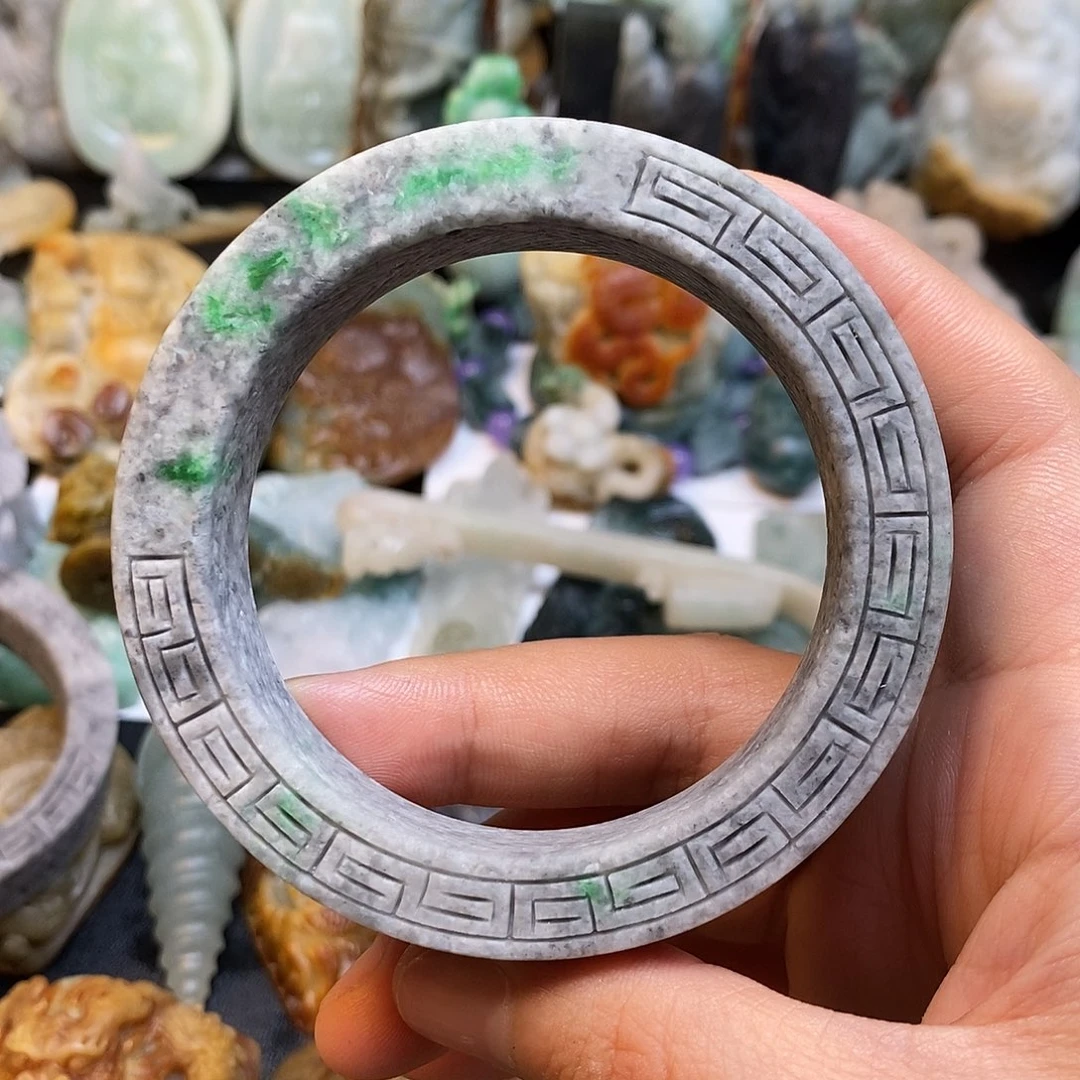 定制翡翠未镶嵌特色31