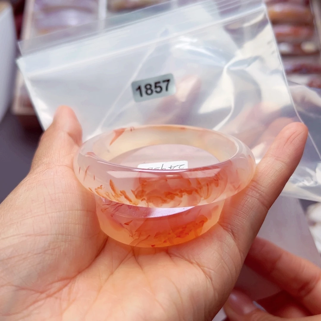 手镯玛瑙/玉髓未镶嵌烟**胧