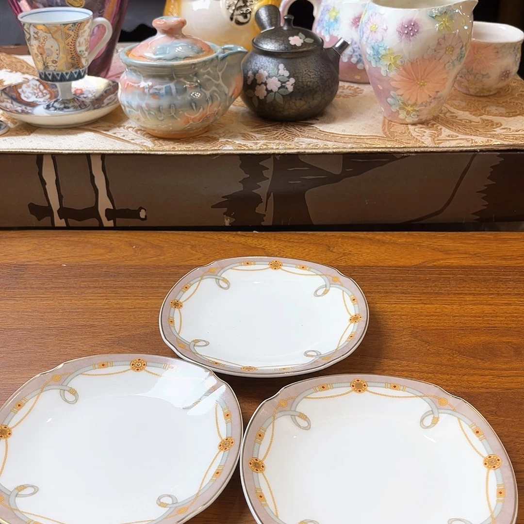 盖碗我在开会没时间出去啊哈哈