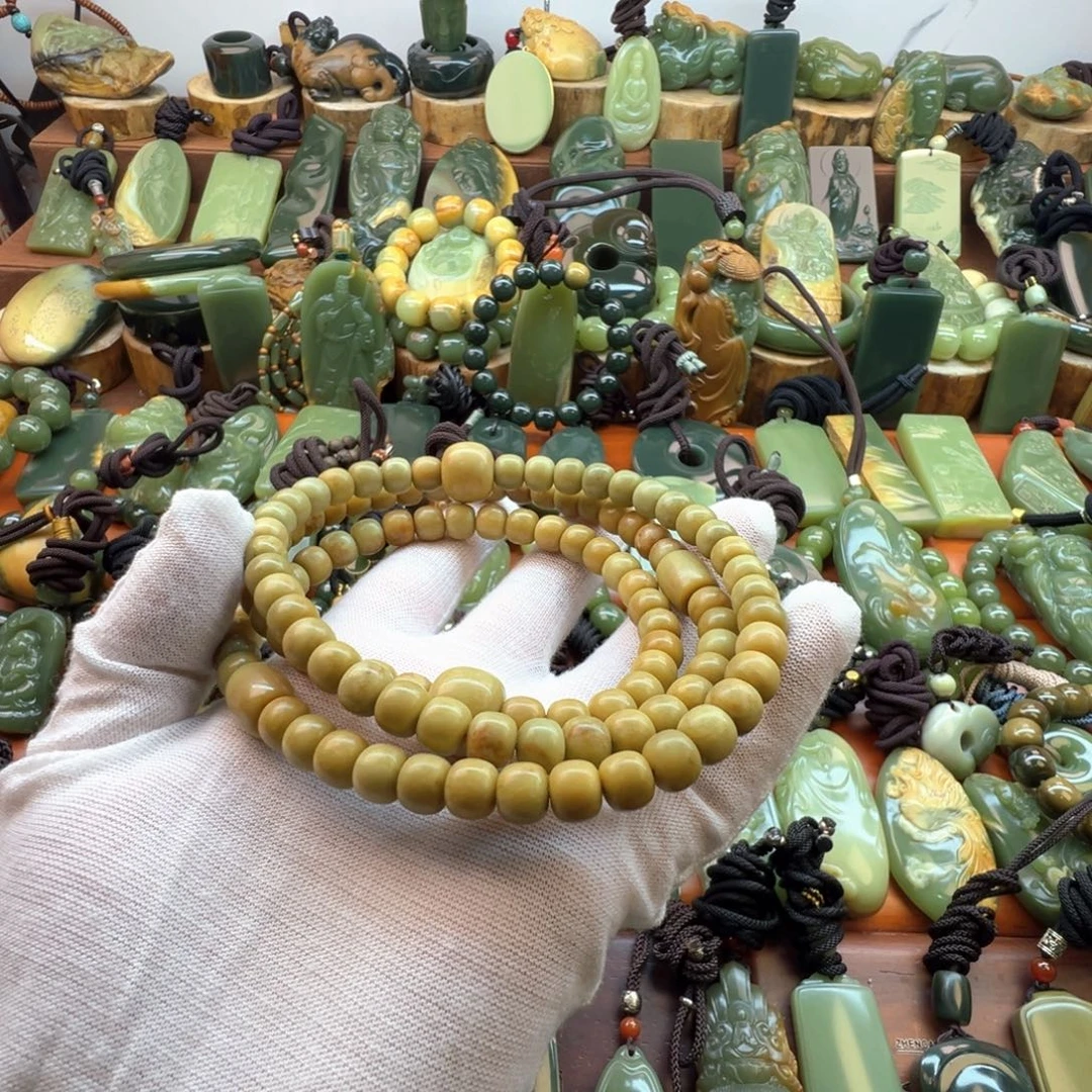 情***已岫岩河磨玉（透闪石质玉）未镶嵌手链