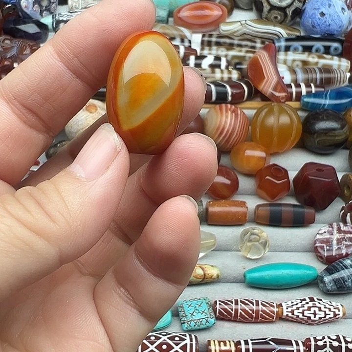 玛瑙/玉髓合金颈饰