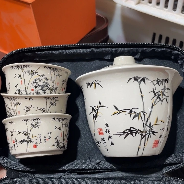 陶瓷制品及陶瓷艺术品