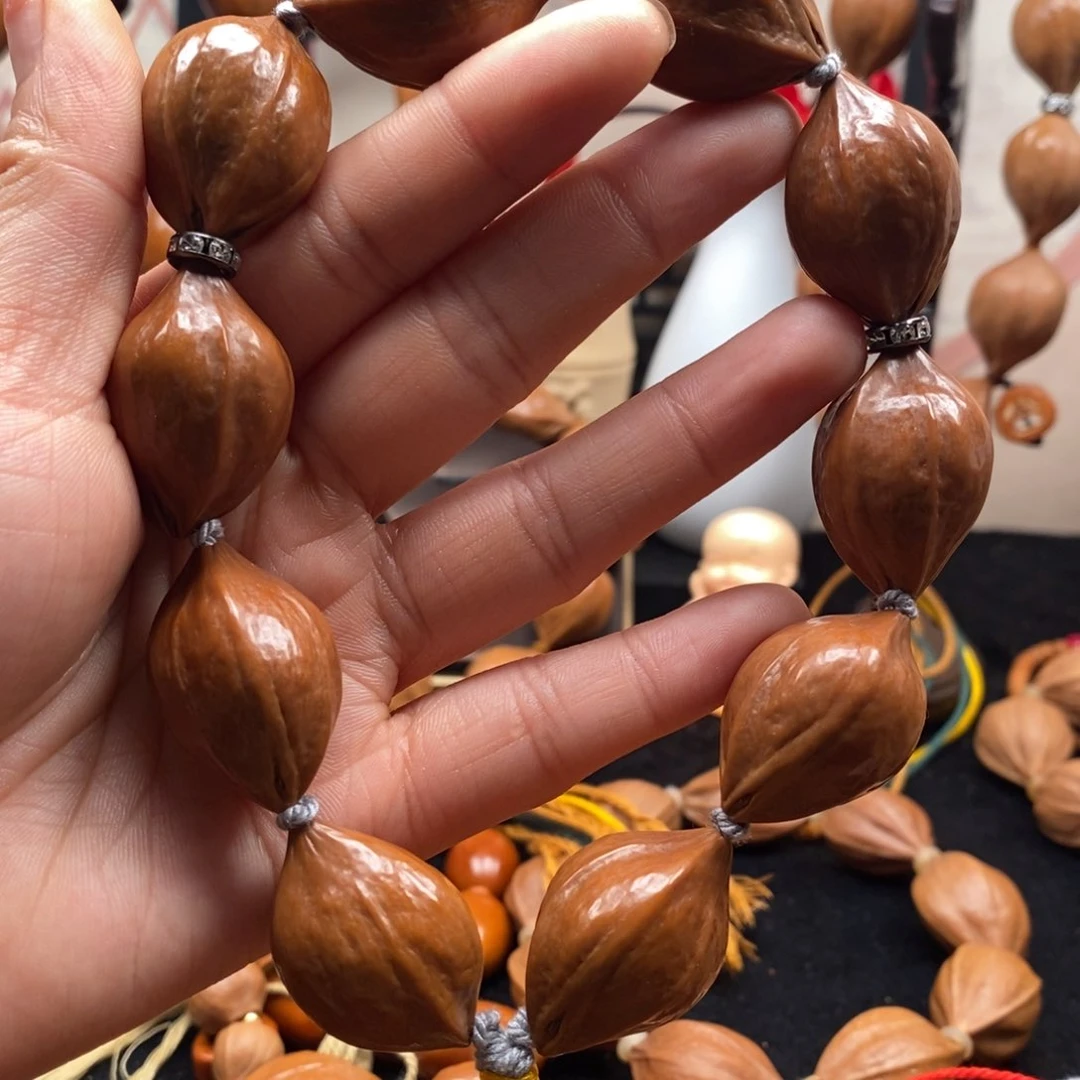 橄榄核手串/手链鸡血红1.8特价