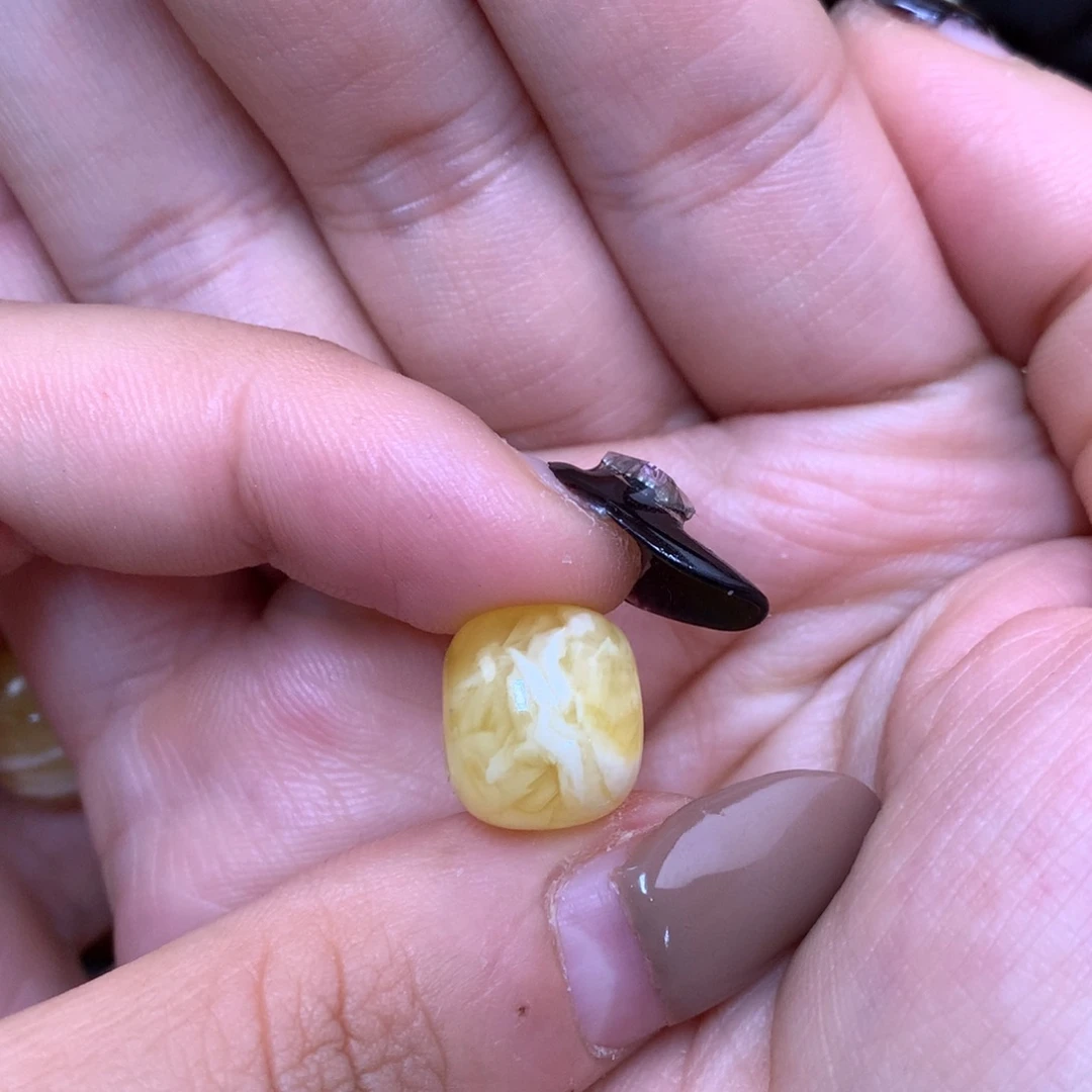 琥珀未镶嵌裸石蜜蜡13