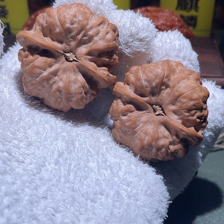 信***哥42头货蛤蟆头核桃核桃