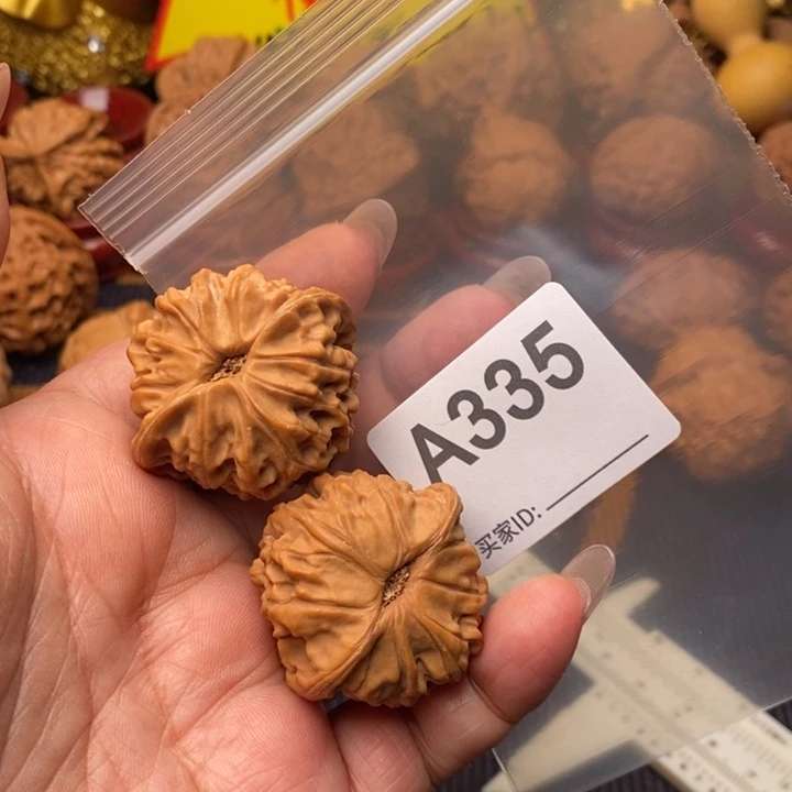 核桃把件天地38尺335号